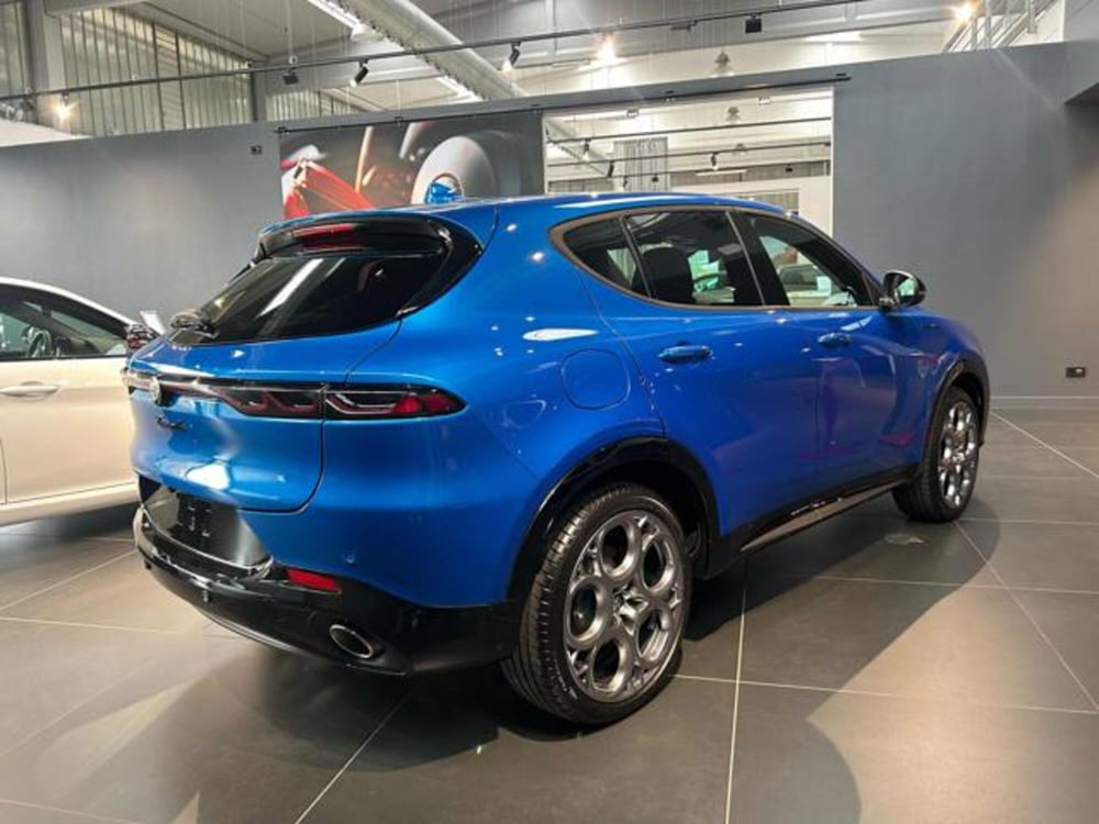 Alfa Romeo Tonale nuova a Vercelli (5)