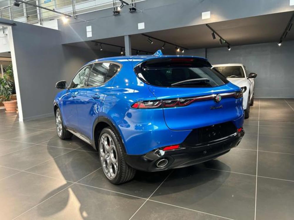 Alfa Romeo Tonale nuova a Vercelli (8)