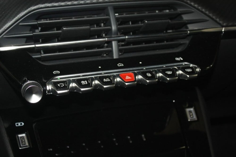 Peugeot 2008 usata a Viterbo (12)
