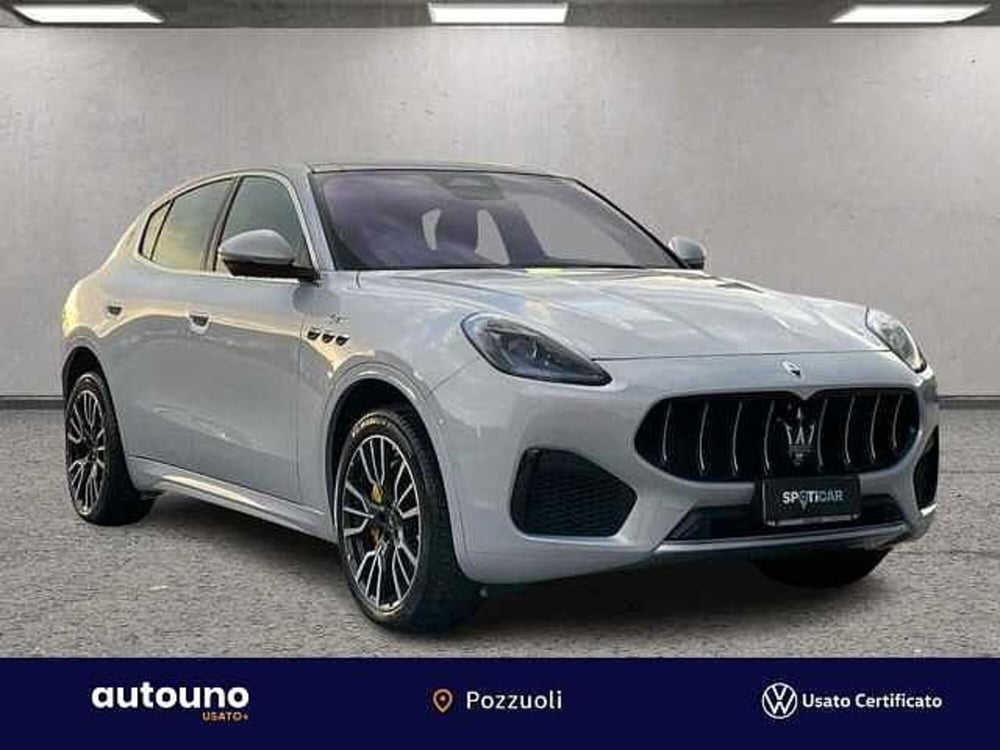 Maserati Grecale usata a Napoli (7)