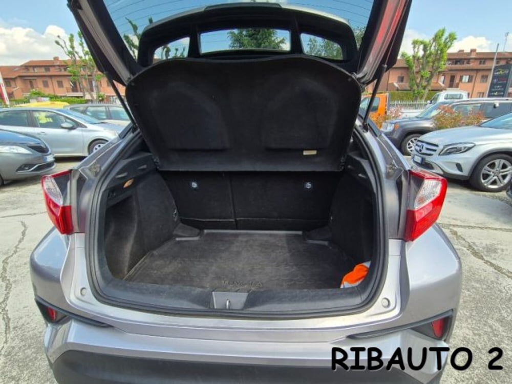 Toyota Toyota C-HR usata a Cuneo (9)