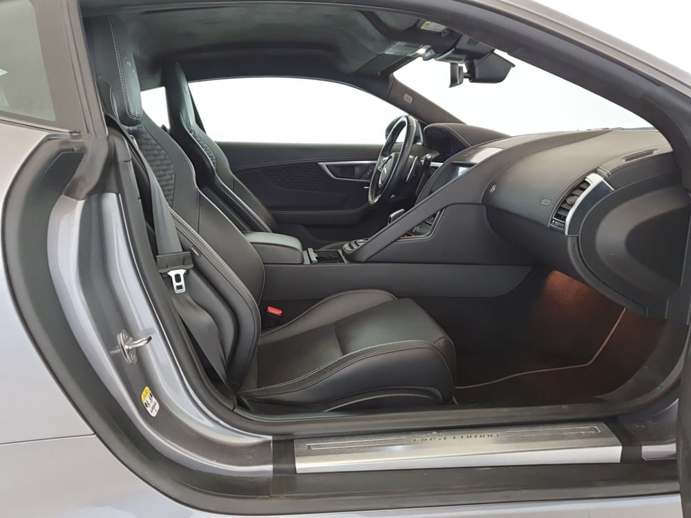 Jaguar F-Type Coupé usata a Monza e Brianza (3)