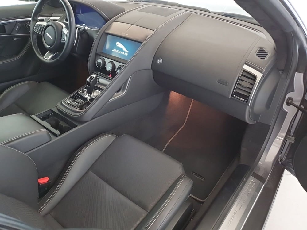 Jaguar F-Type Coupé usata a Monza e Brianza (4)