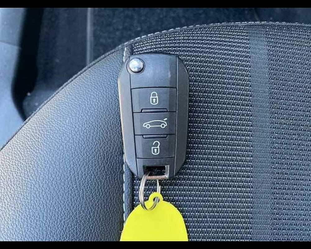 Opel Mokka usata a Cremona (13)