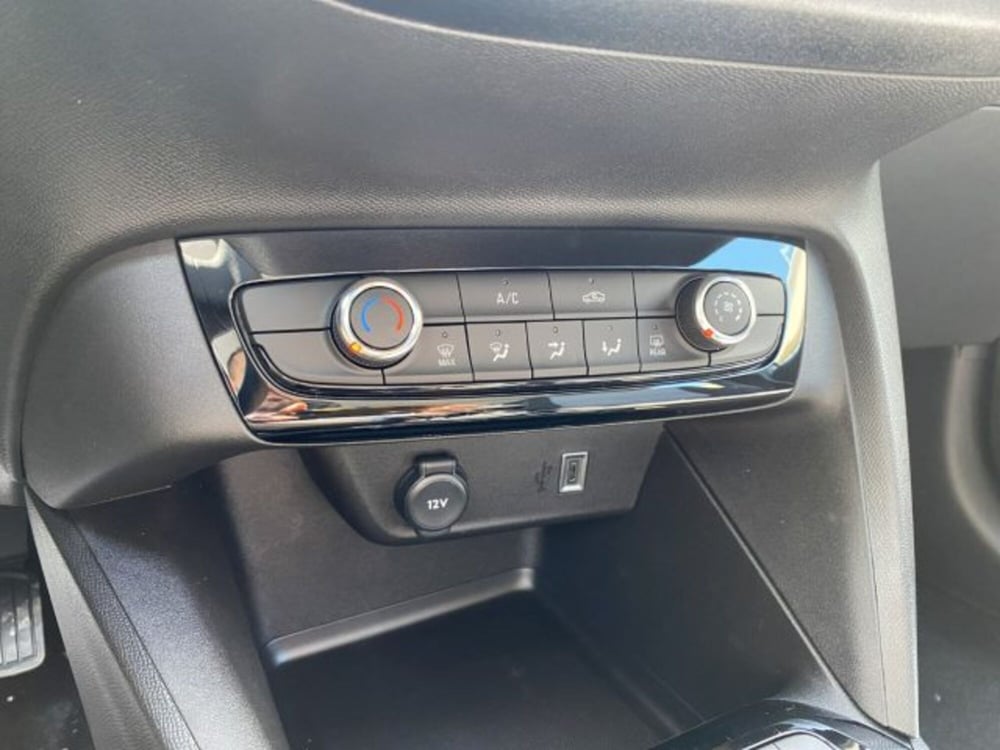 Opel Corsa nuova a Perugia (18)