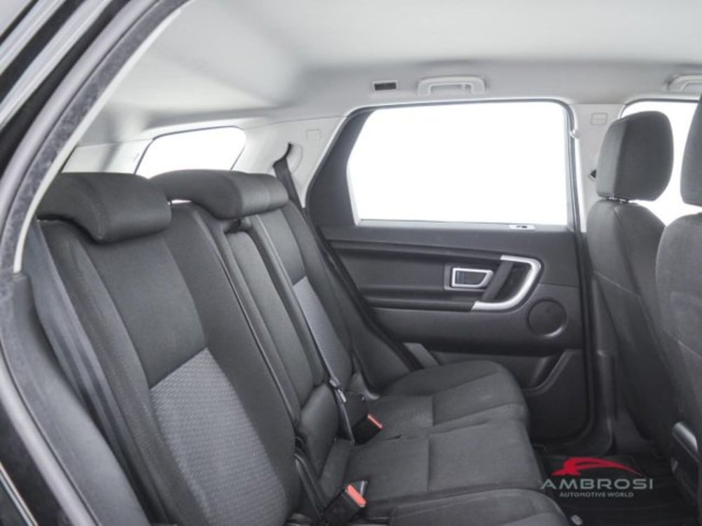 Land Rover Discovery Sport usata a Perugia (11)