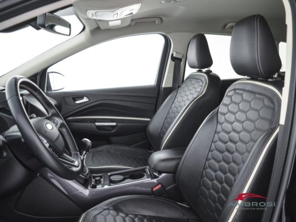 Ford Kuga usata a Perugia (9)