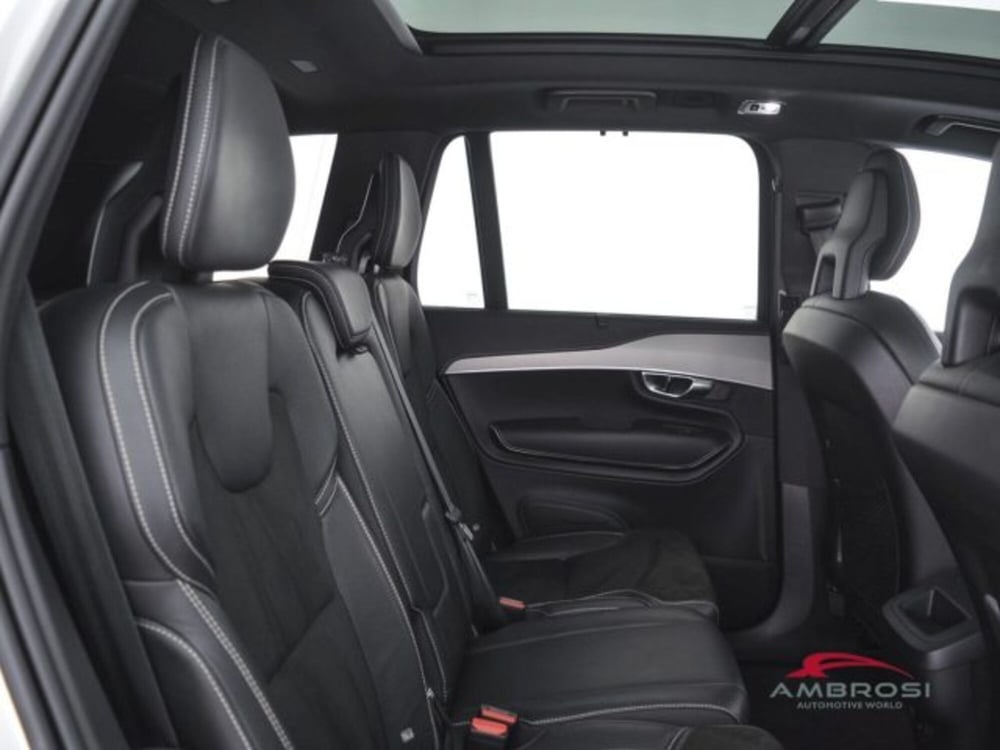 Volvo XC90 usata a Perugia (11)