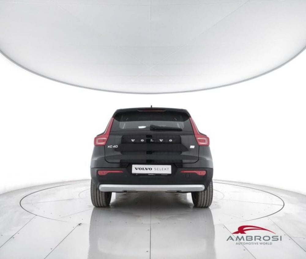 Volvo XC40 usata a Perugia (6)