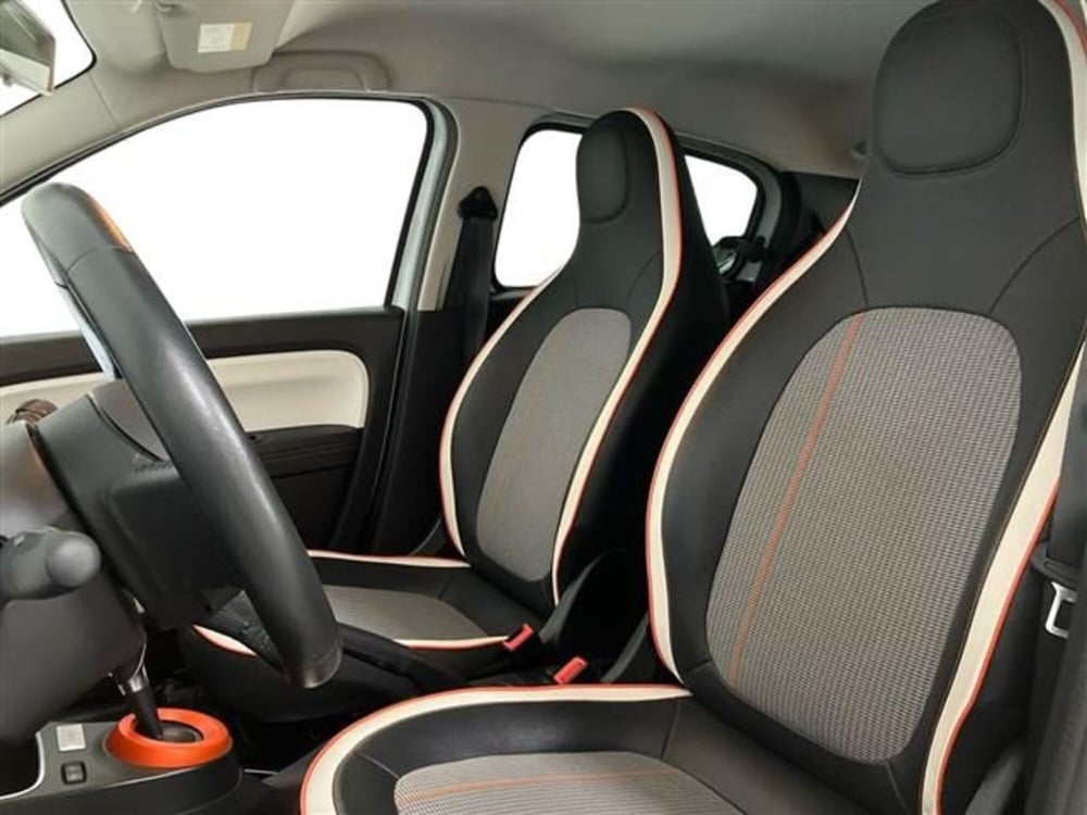 Renault Twingo usata a Como (10)