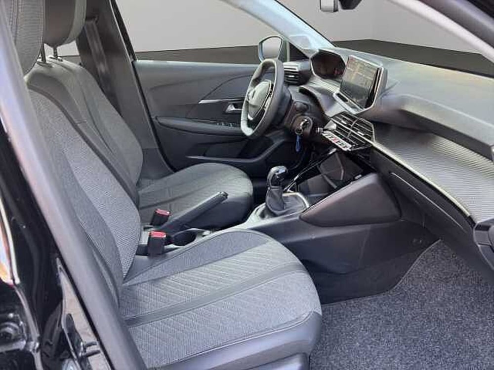 Peugeot 208 usata a Vibo Valentia (10)