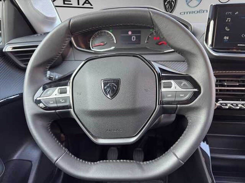 Peugeot 208 usata a Vibo Valentia (11)