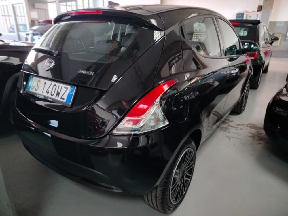 Lancia Ypsilon usata a Forlì-Cesena (7)