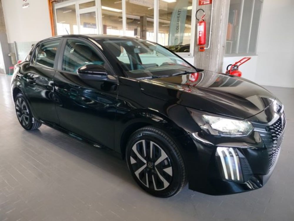 Peugeot 208 nuova a Forlì-Cesena (7)
