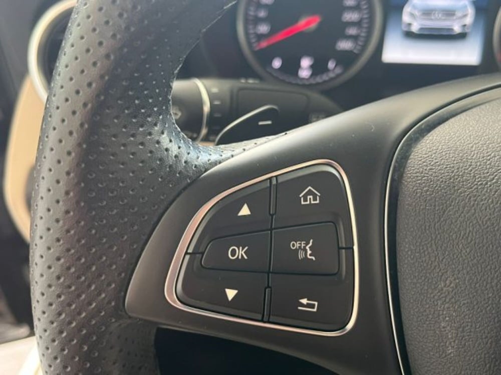 Mercedes-Benz GLC Coupé usata a Trapani (17)