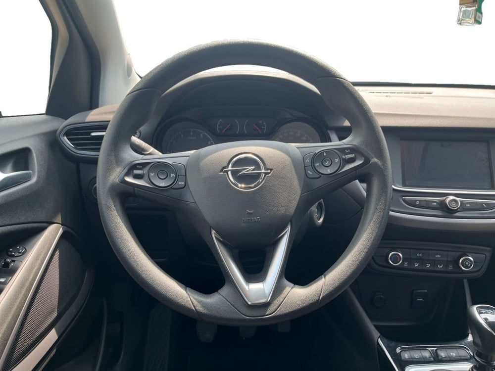 Opel Crossland X usata a Modena (12)
