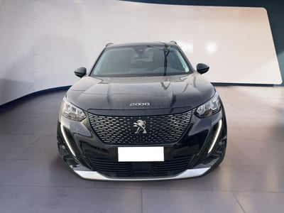 Peugeot 2008 1.2 puretech Active s&amp;s 100cv del 2022 usata a Torino