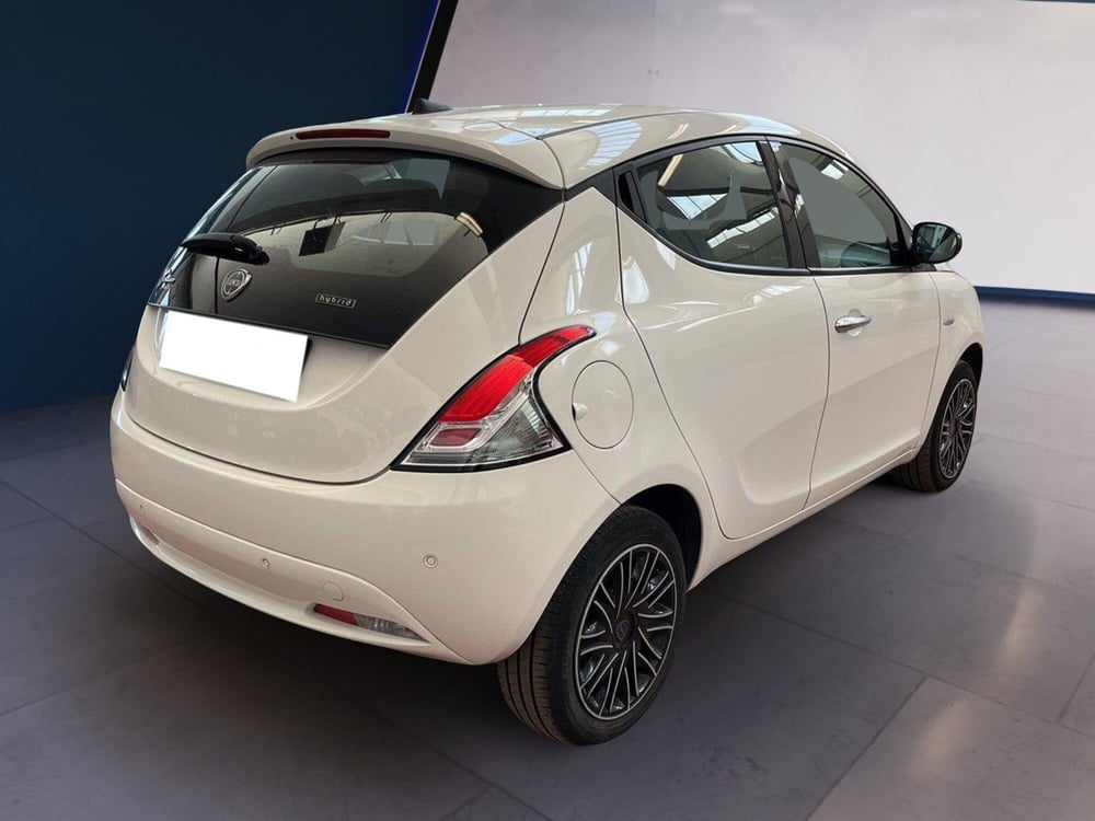 Lancia Ypsilon usata a Torino (4)