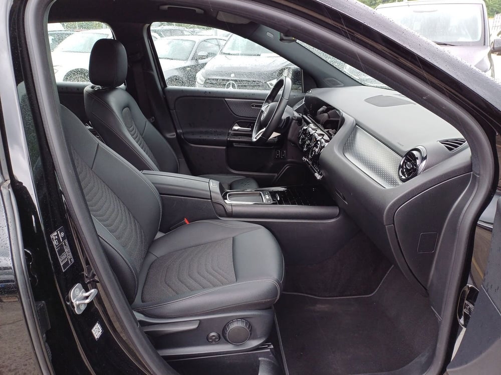 Mercedes-Benz GLA SUV usata  (10)