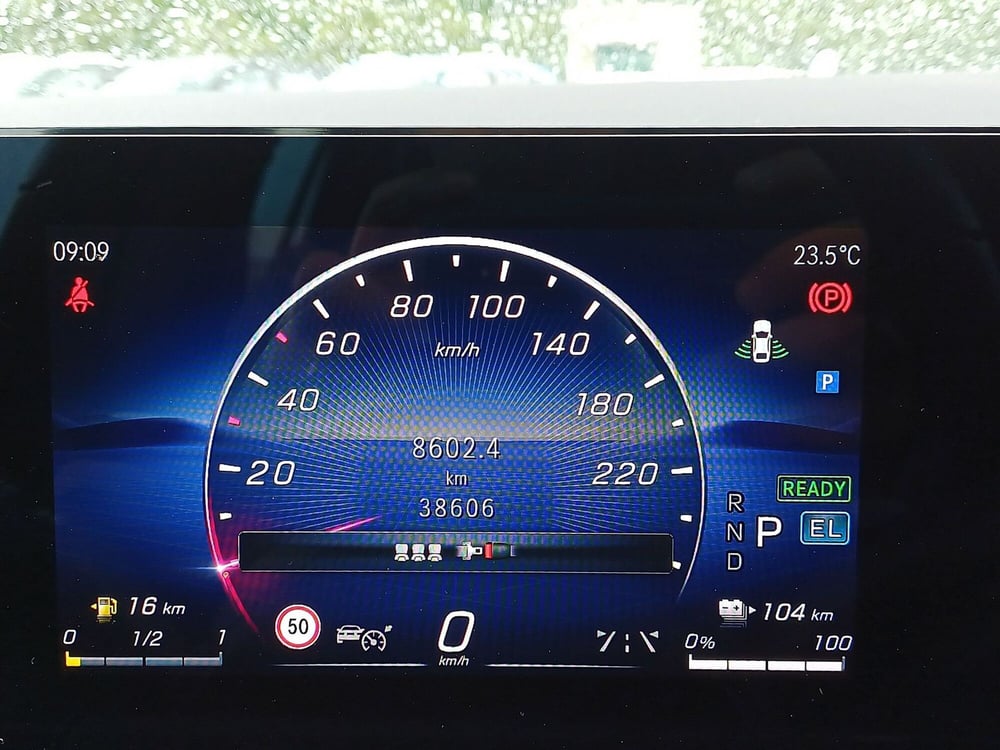 Mercedes-Benz GLA SUV usata  (16)