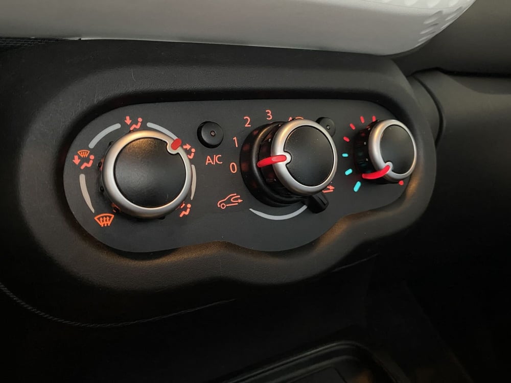 Renault Twingo usata a Monza e Brianza (13)