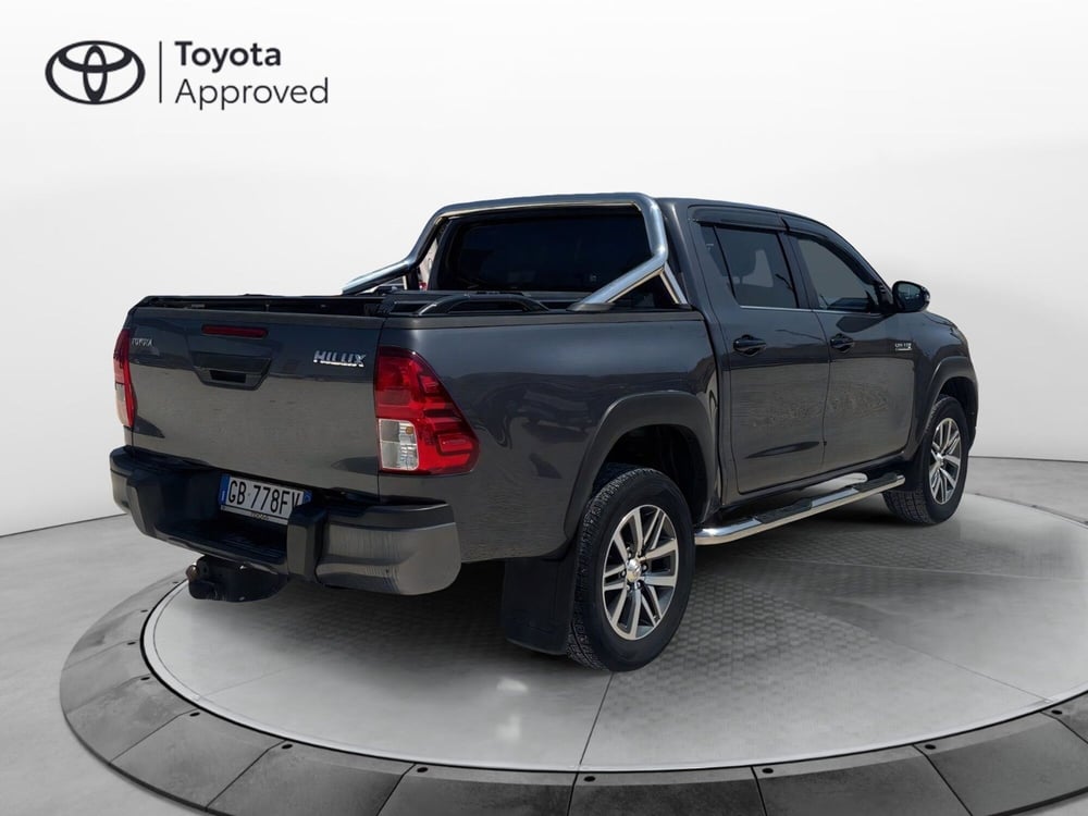 Toyota Hilux usata a Ragusa (3)