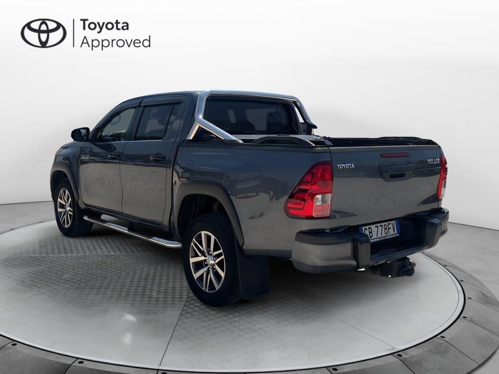 Toyota Hilux usata a Ragusa (4)