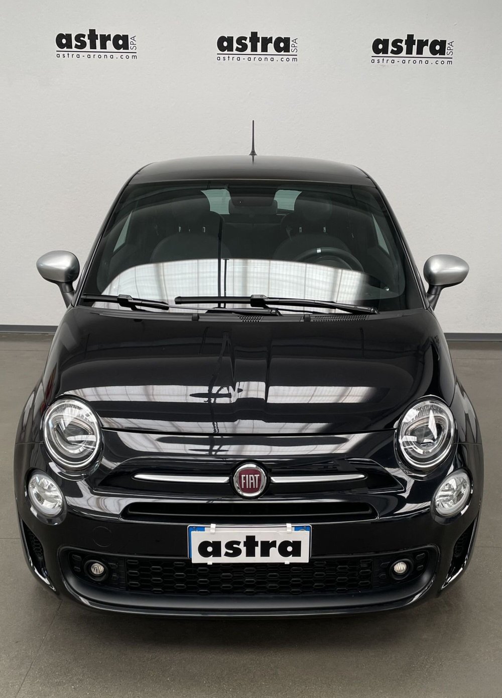 Fiat 500 usata a Novara (2)