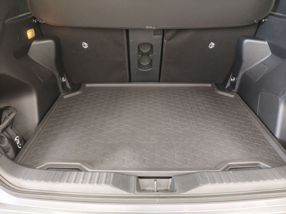 Toyota Yaris Cross usata a Roma (14)