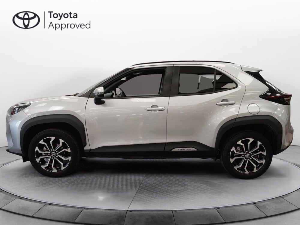 Toyota Yaris Cross usata a Roma (3)
