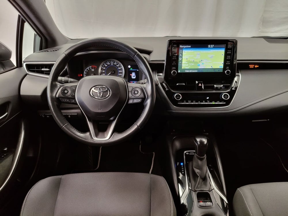 Toyota Corolla Touring Sports usata a Roma (10)