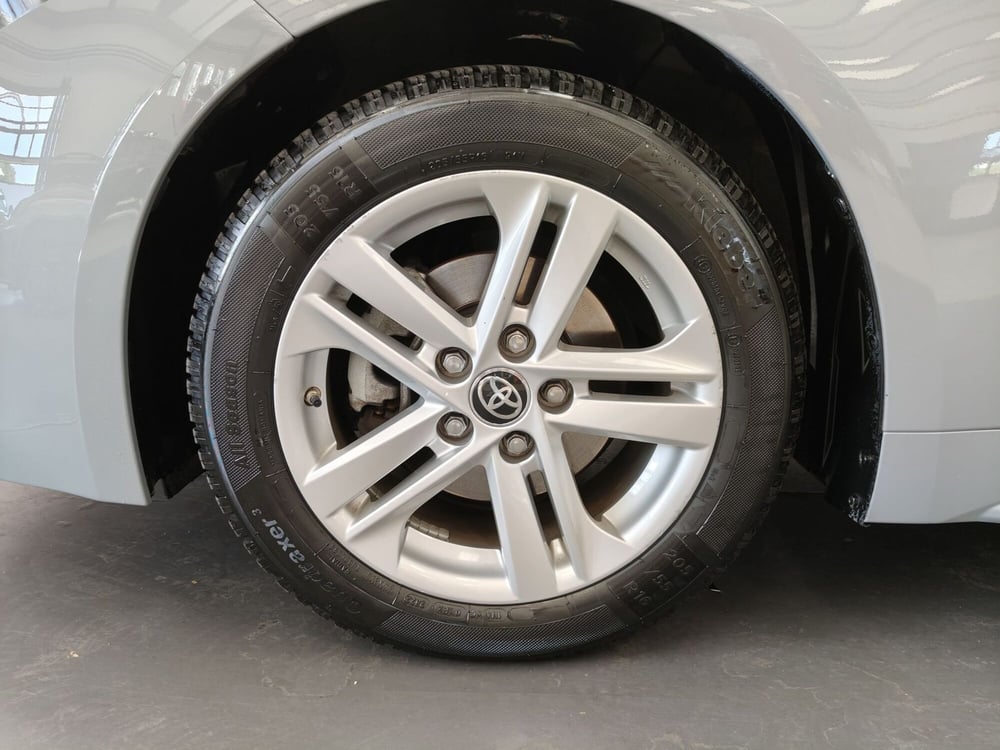 Toyota Corolla Touring Sports usata a Roma (19)