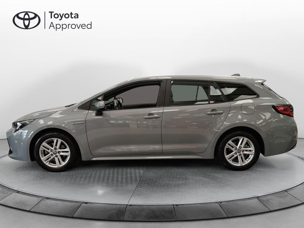 Toyota Corolla Touring Sports usata a Roma (3)