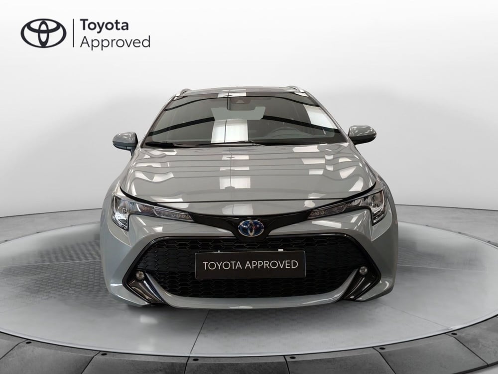 Toyota Corolla Touring Sports usata a Roma (5)