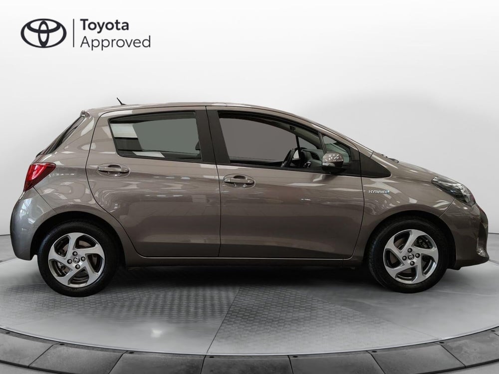 Toyota Yaris usata a Roma (17)