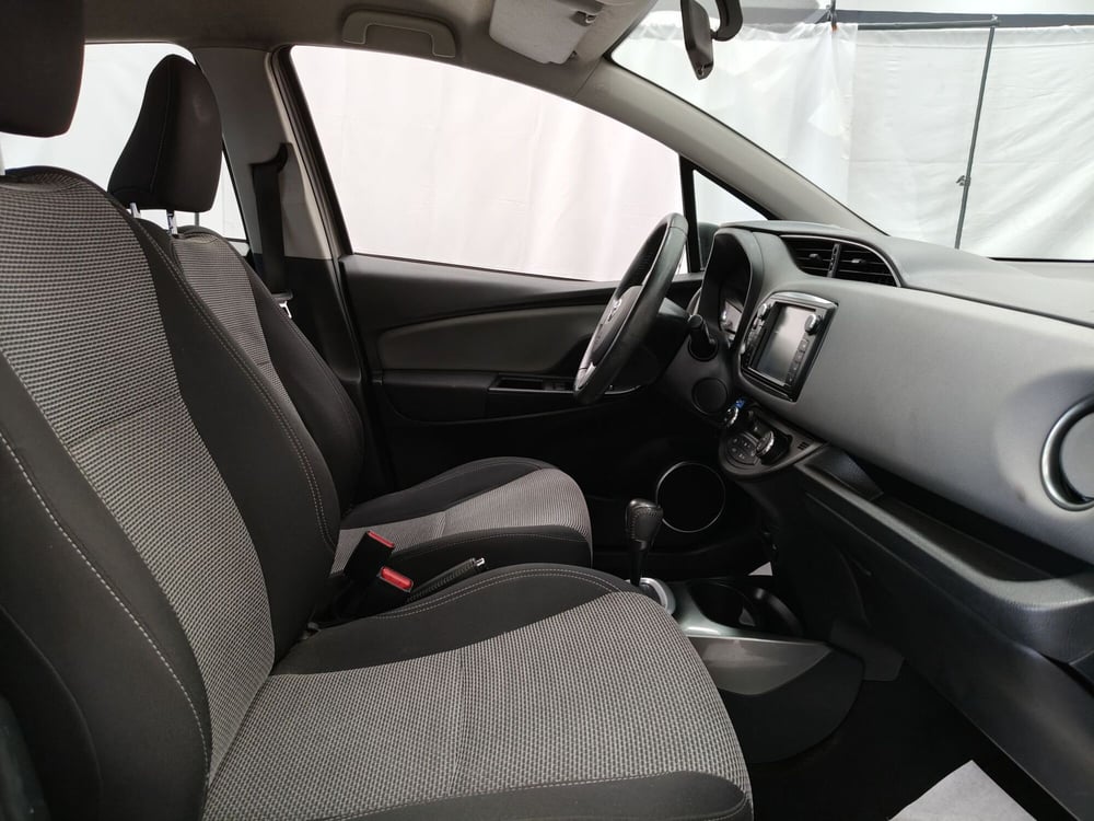 Toyota Yaris usata a Roma (6)