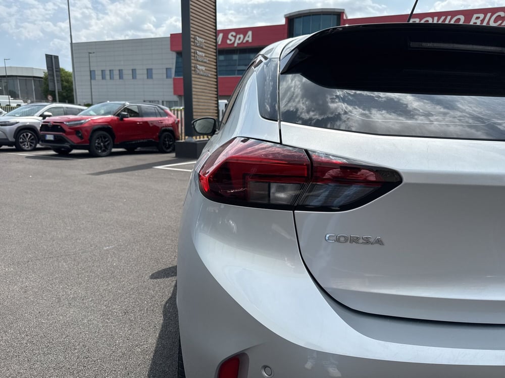Opel Corsa usata a Mantova (10)