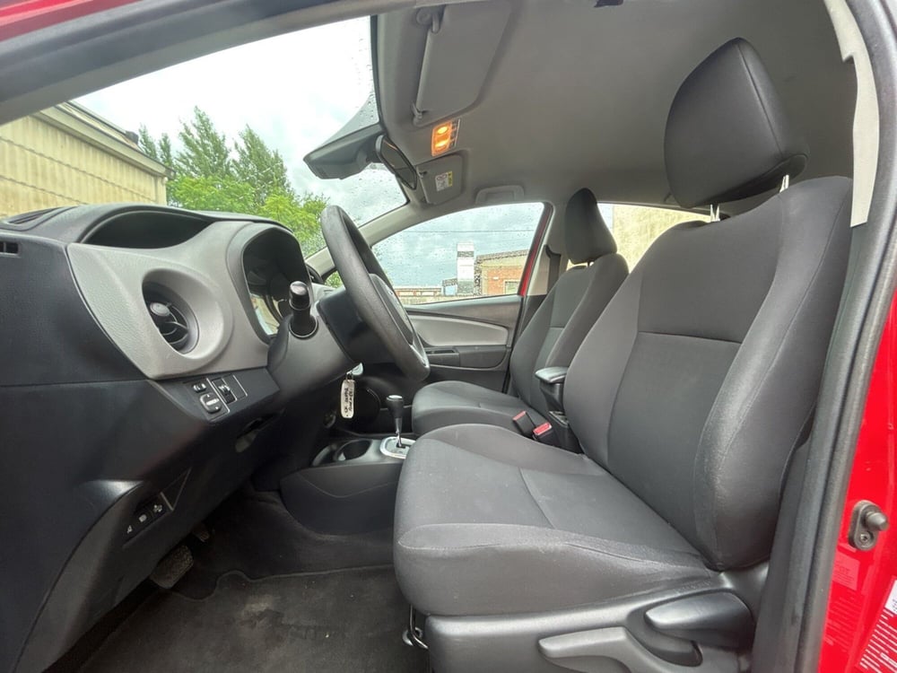 Toyota Yaris usata a Modena (8)