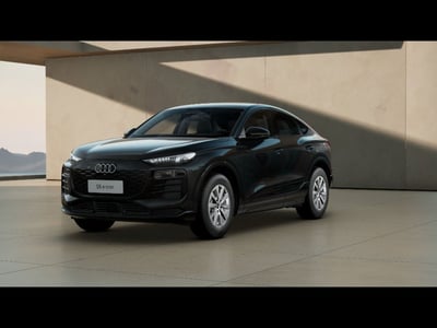 Audi Q6 Sportback Business Advanced 292cv nuova a Livorno