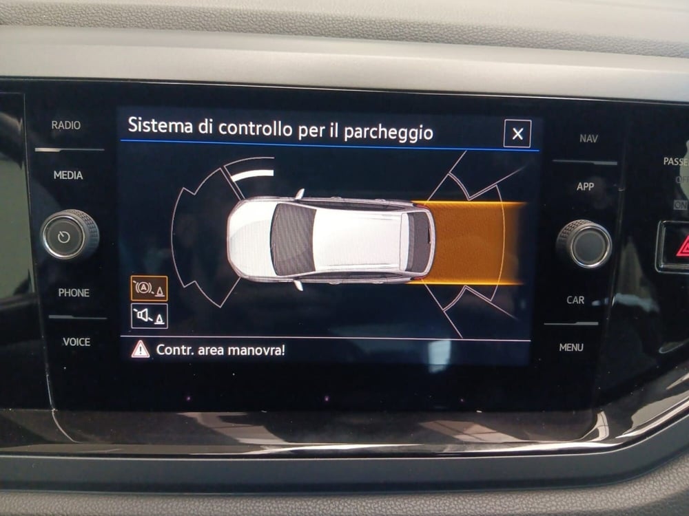 Volkswagen Taigo usata a Bologna (13)