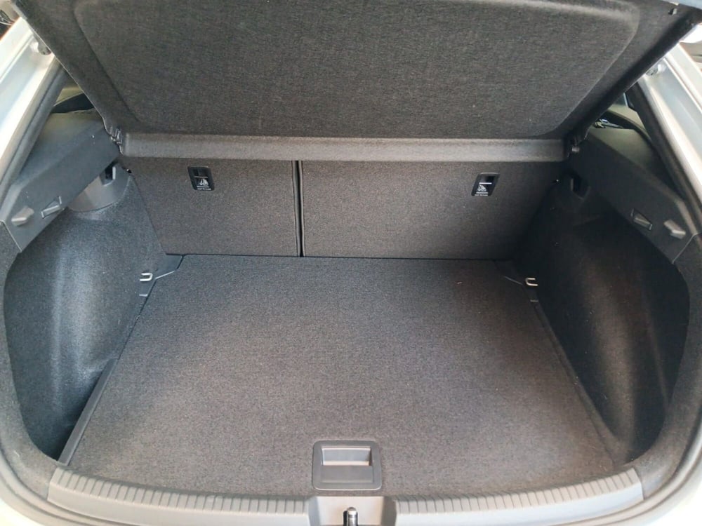 Volkswagen Taigo usata a Bologna (9)