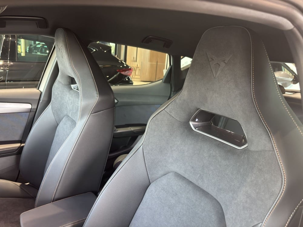Cupra Leon nuova a Ferrara (8)