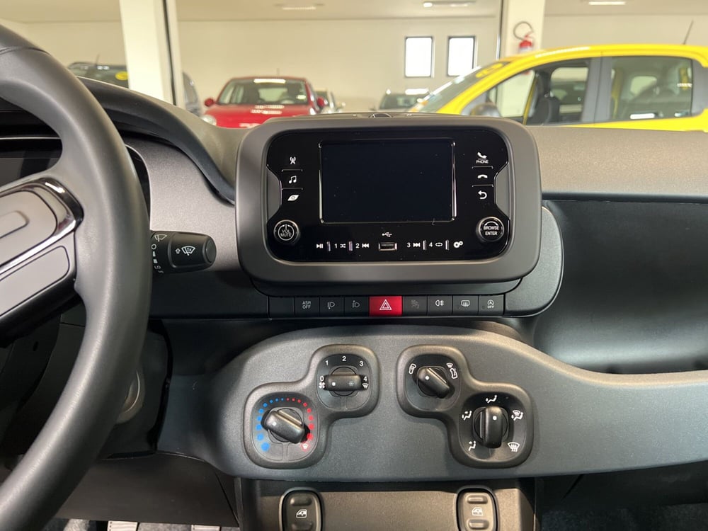 Fiat Panda nuova a Pisa (15)