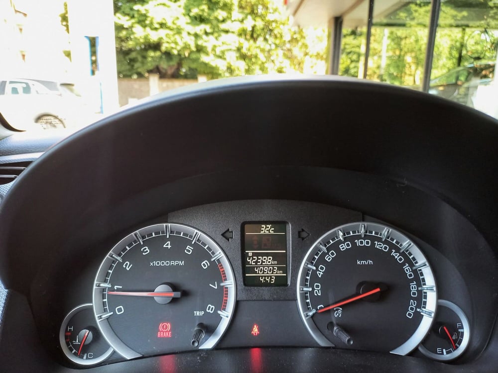 Suzuki Swift usata a Milano (9)