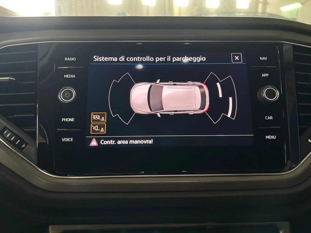 Volkswagen T-Roc usata a Avellino (8)