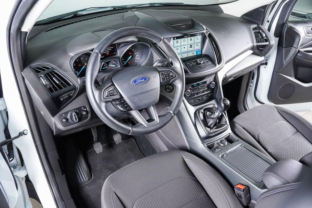 Ford Kuga usata a Perugia (15)