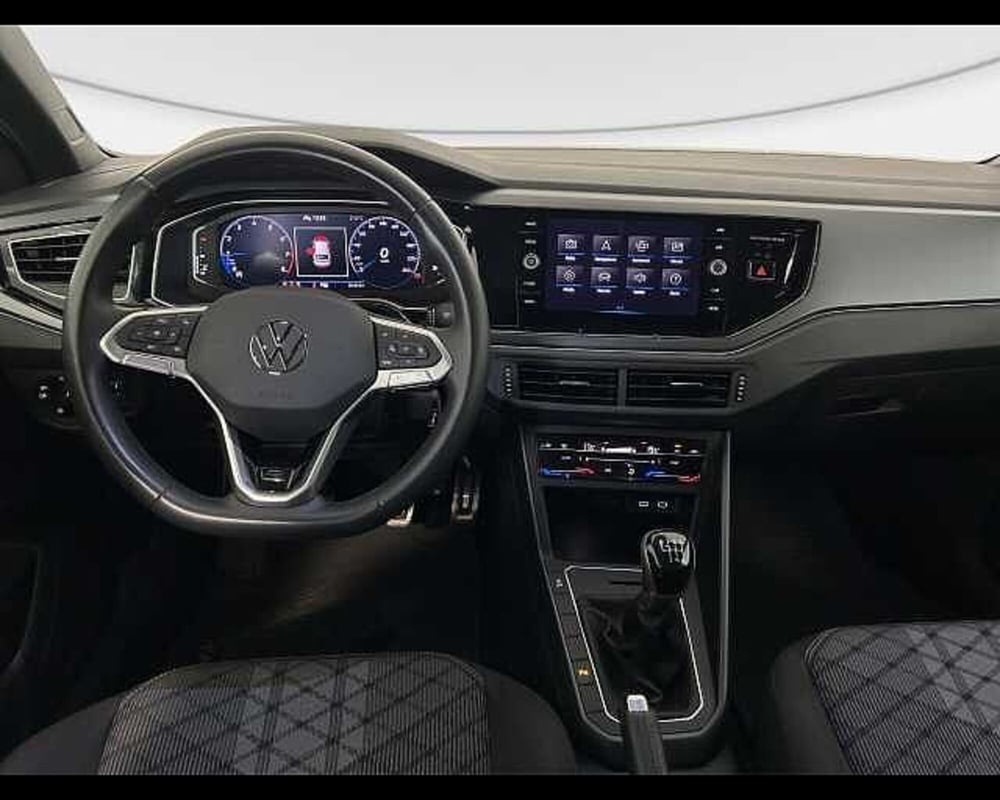 Volkswagen Taigo usata a Roma (6)