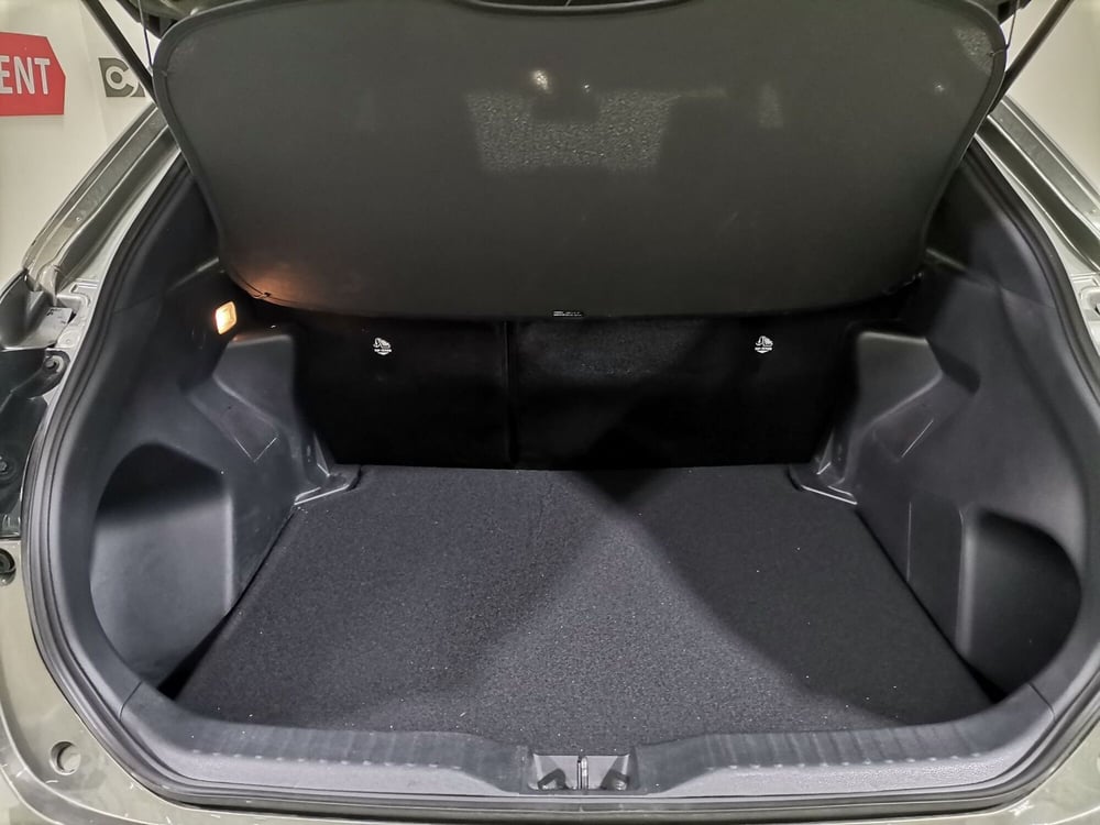 Toyota Yaris Cross usata a Salerno (20)