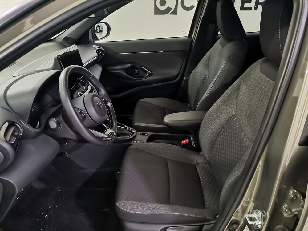 Toyota Yaris Cross usata a Salerno (9)