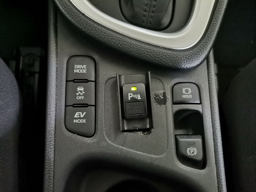 Toyota Yaris usata a Salerno (15)